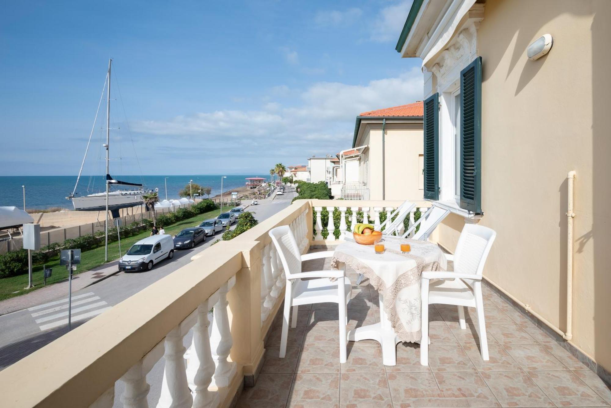 Villa Liberty San Vincenzo Buitenkant foto