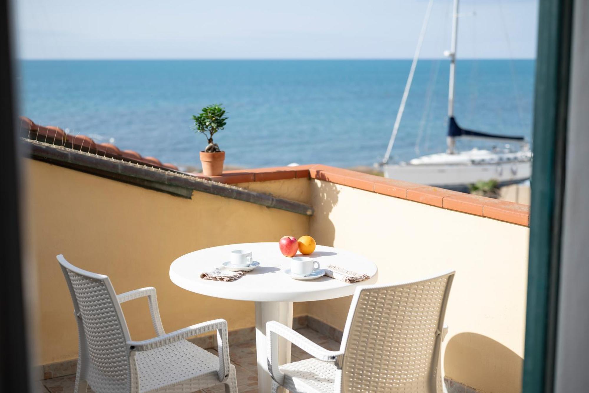 Villa Liberty San Vincenzo Buitenkant foto